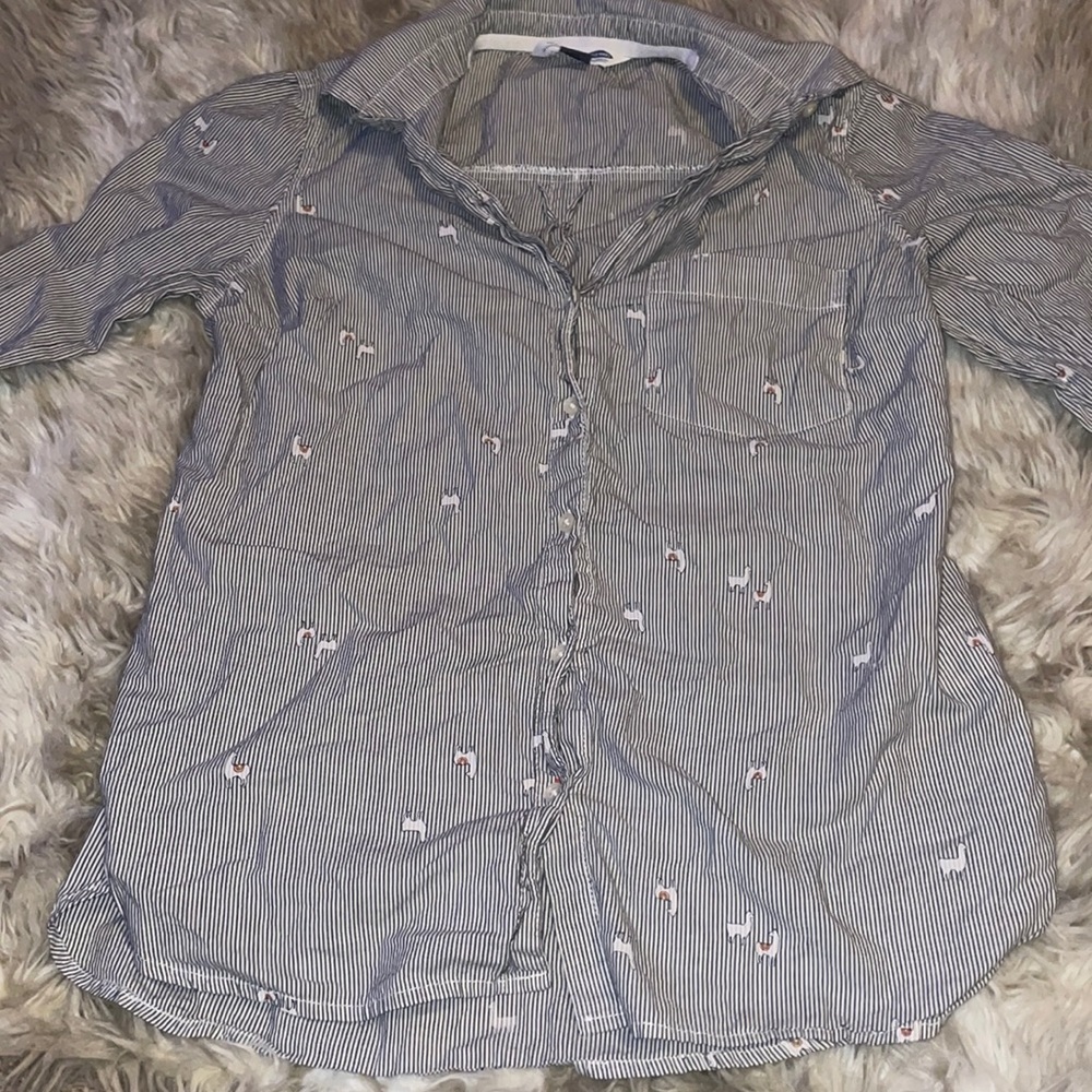 Old navy llama button down size small